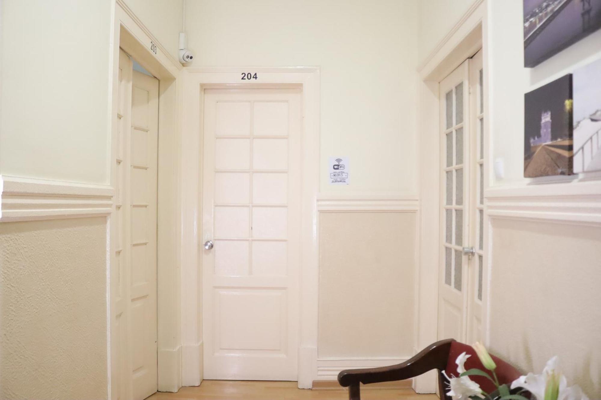 Midis - Local Accommodation ลิสบอน ภายนอก รูปภาพ